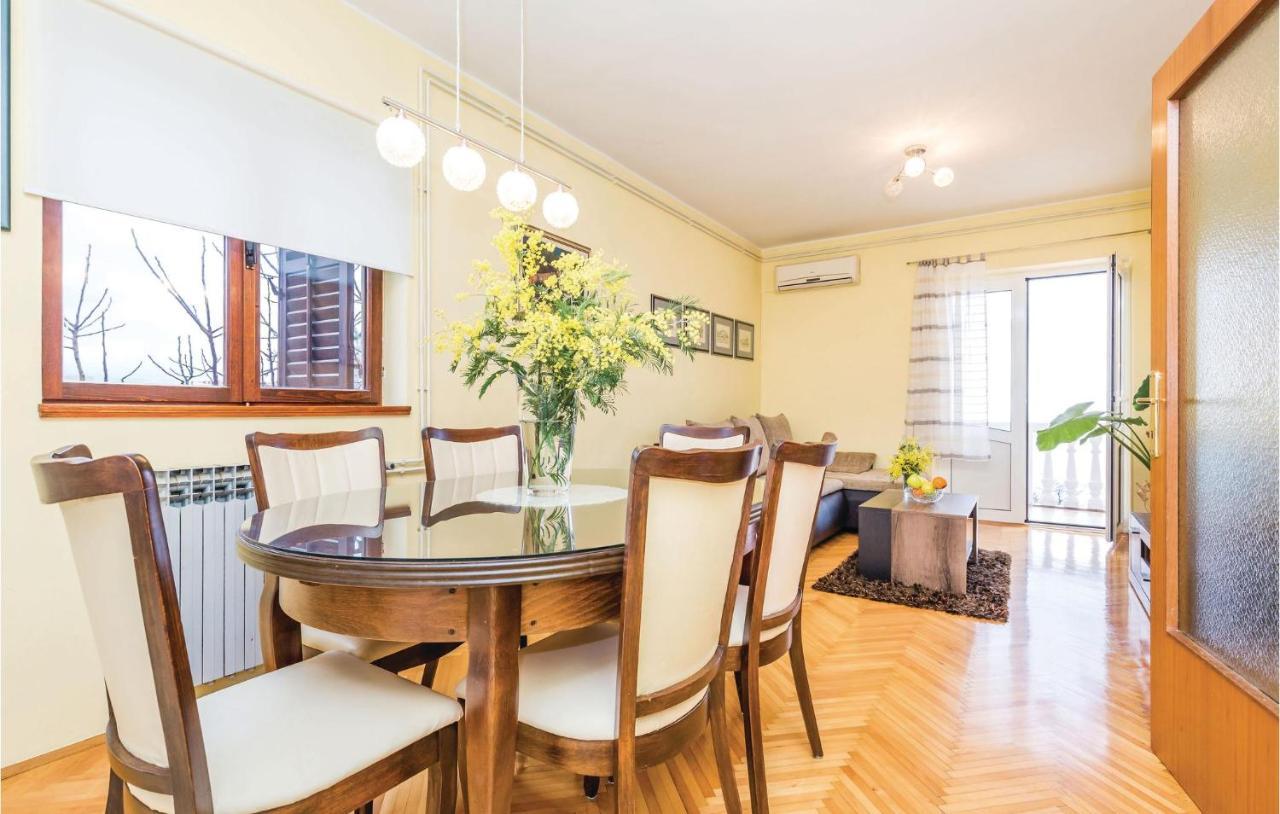 Lovely Apartment In Matulji With Kitchen المظهر الخارجي الصورة